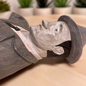 Statua in Legno Intagliata a Mano YEEYAYA, Figurina Busto Maschile, Scultura in Legno per Decorazione Casa e Stanza - Product Image 6