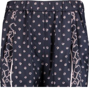 Pijama de Mujer Vintage Estampado Completo en Satén 100% Poliéster con Pantalón Recto de Corte Regular - Product Image 2