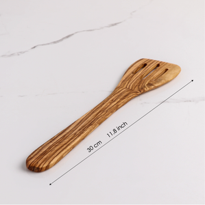Utensilio de espátula ranurada de madera de olivo hecho a mano - Product Image 2
