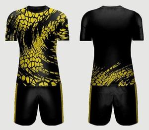 Uniforme de football d'été surdimensionné de haute qualité, respirant, en matériau durable, pour hommes adultes, tenue d'équipe - Product Image 4