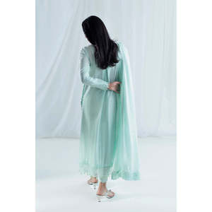 Ensemble 3 pièces en dentelle brodée avec bordures et dupatta en soie FE-52079 - Product Image 6