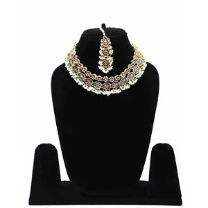 Conjunto de gargantilla con cuentas de crema Kundan para bodas - Product Image 3