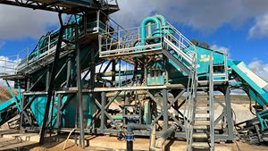 Meilleure qualité 200-250 Tph installation de criblage et de lavage fixe avec engrenage élevé et pompe Appelez maintenant! - Product Image 3