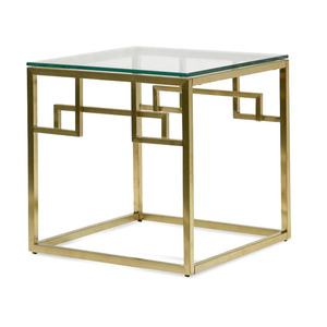 Mesa auxiliar Anderson hecha de un marco de hierro dorado de alta calidad y equipada con una superficie de vidrio para interiores y exteriores. - Product Image 1