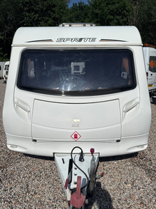 Compre caravanas y remolques de viaje usados en buen estado, listos para enviar a todo el mundo a buen precio. Caravanas y remolques de viaje impecables. - Product Image 2