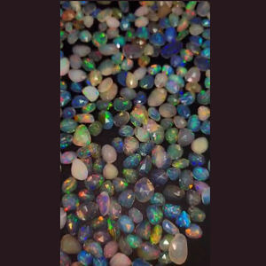 โอปอลจากเอธิโอเปียธรรมชาติจำนวน480ชิ้นขนาด8มม. ถึง16มม. ทรงหลังเบี้ยทรงเหลี่ยม332ชิ้นของยอดขายไอรอคพลอยหลังแบนคุณภาพเรา $284 - Product Image 2