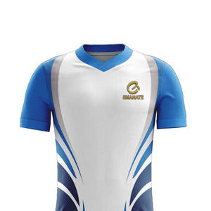 Uniforme de Fútbol de Diseño Personalizado y Ajuste Cómodo para Adultos, 100% Poliéster Transpirable, Impresión por Sublimación de Alta Calidad, para Todas las Temporadas - Product Image 4