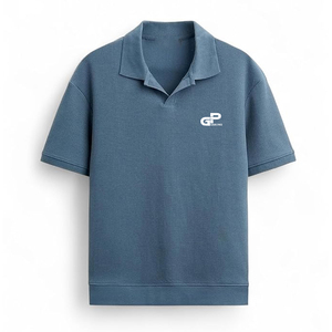 Camisa Ligera con Cuello Johnny para Hombre, con Ajuste Cómodo, Tela Transpirable y Estilo para Uso Diario - Product Image 1