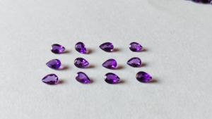 Piedra de corte facetado de tamaños calibrados de piedras preciosas sueltas con forma de pera amatista Africana natural del Fabricante Mayorista en línea - Product Image 5
