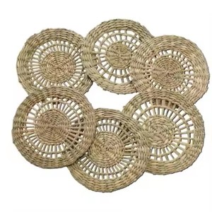 Tissé à la main écologique jonc de mer fleur napperon vaisselle décoration de fête Style américain en gros du Vietnam - Product Image 4