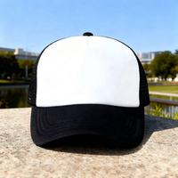 Gorra de Béisbol de 5 Paneles con Logotipo Personalizado Bordado, Gorra de Camionero de Espuma con Malla y Características Comunes del Tejido