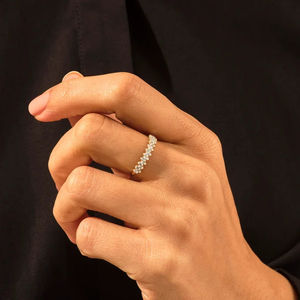 แหวนแต่งงานเพชรโมอิสซาไนต์ทรงบาแก็ตต์ ดีไซน์เฉพาะสำหรับผู้หญิง ทำจากทองคำ 14K 18K สีโรสโกลด์ เยลโลว์โกลด์ และไวท์โกลด์ - Product Image 4