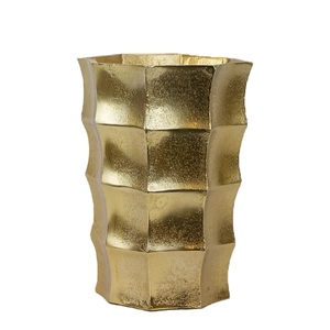 Florero Moderno de Metal Color Oro Rosa, Decoración Ligera para el Hogar para Flores y Plantas, Tamaño Personalizable, Precio al por Mayor - Product Image 1