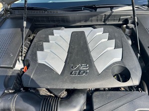 Hyundai Equus Signature 2012 - Product Image 6