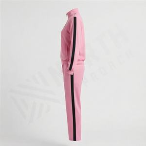 Conjuntos Deportivos de Poliéster con Capucha y Estampado para Mujer, Diseño de Logotipo Personalizado, Ropa Deportiva al por Mayor, Atuendo Atlético para Gimnasio y Fitness, Tela Elegante - Product Image 3