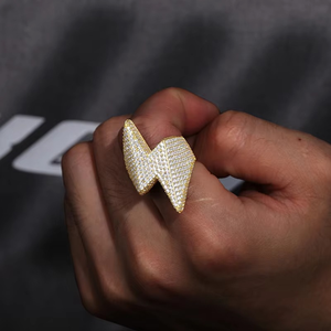 Clásico S925 Lightning Unisex Moissanite Hip Hop Ring para hombres Pave Setting con piedra natural para boda y fiesta - Product Image 1