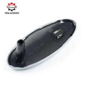 Emblème de <span class=keywords><strong>calandre</strong></span> avant OEM 4M518216-AA 4M51-8216-AA Convient pour Fo-rd Fo-cus - Product Image 6