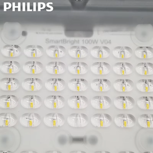 PHILIPS a mené le réverbère SmartBright Road BRP130 LED88/NW 70W 220-240V <span class=keywords><strong>DM</strong></span> GC 911401675107 PHILIPS Road Light - Product Image 4