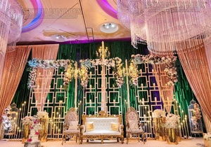 Mur de bougie à cadre en métal de style boîte pour décorations élégantes de mariages - Product Image 5