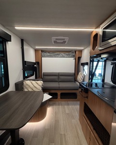 Mini caravane teardrop légère, occasion, en fibre de verre, pour 4x4, 4 couchages, prête à l'exportation - Product Image 5