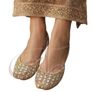 Chaussures Khussa pour femmes, design personnalisé, haute qualité, tendance mode, imprimées, antidérapantes, best-seller, dernier style, couleur et logo personnalisables - Product Image 3