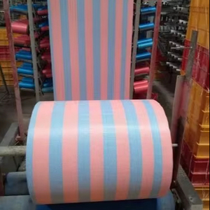 Rolls de textile tissé de polypropylène de haute résistance pour des applications agricoles et d'emballage industrielles dans divers GSM et largeurs - Product Image 1