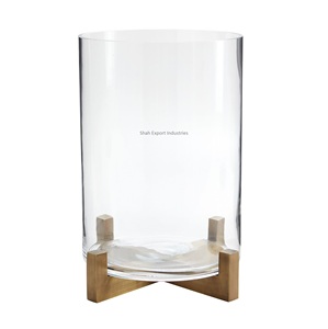 Juego de tres portavelas de Metal dorado antiguo/vidrio Brooks Cross Hurricanes para decoraciones de mesa de sala de estar - Product Image 3