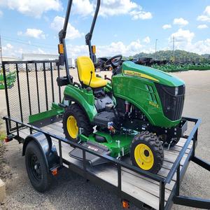 Durable Farming John Deeree 1023E 25HP Wheel Tractor With Engine Bearing Gear Pump Gearbox And Motor For <b>Long</b> Term Use - Product Image 1