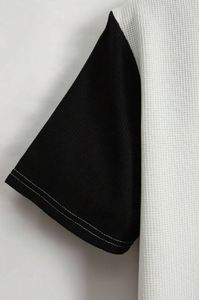 Camiseta de Verano para Hombre en Combinación de Colores de Poliéster - Product Image 4