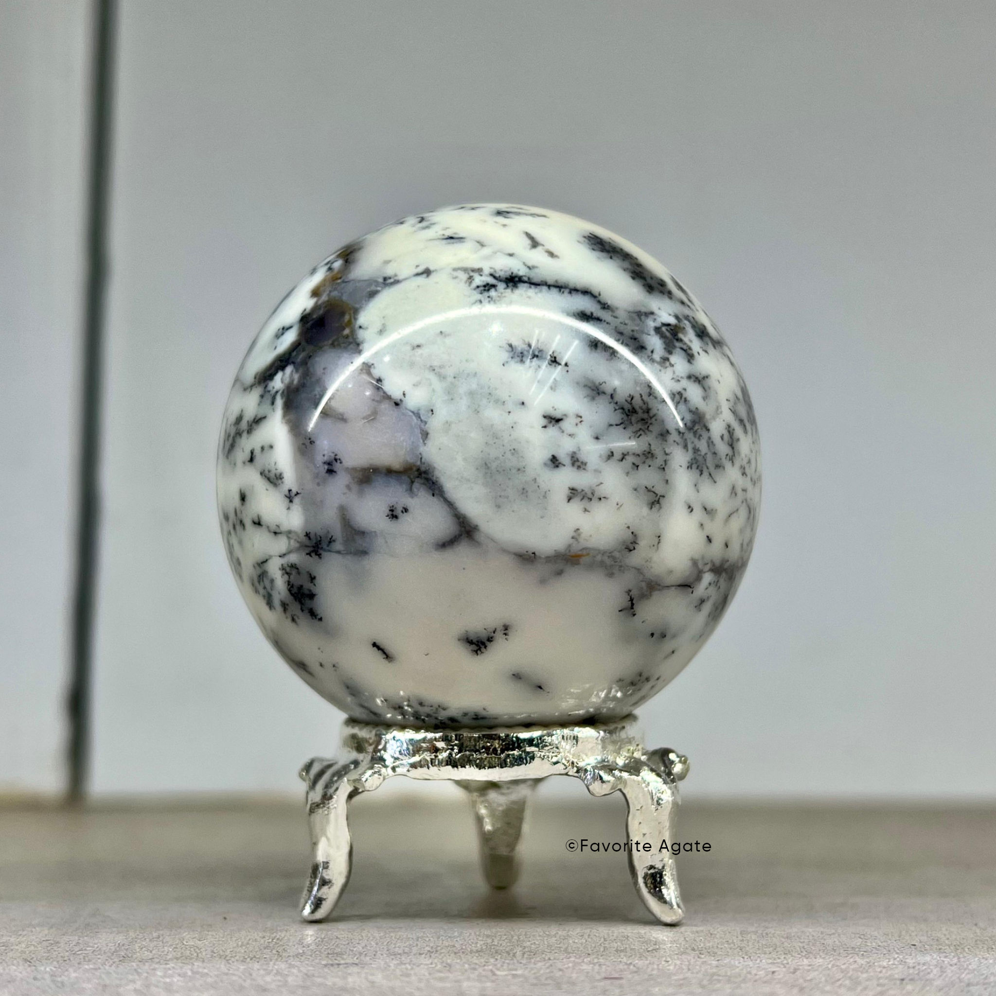 เหลืองอ่อน