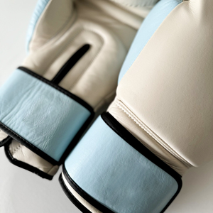 Gants de boxe MMA en cuir véritable de qualité supérieure, logo personnalisé, évacuation de l'humidité pour hommes - Product Image 2