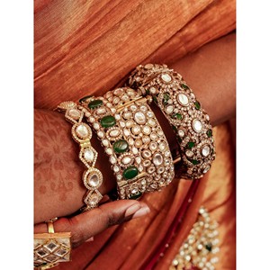 Brazaletes Victorianos Chapados en Oro con Circonitas AAA, Cierre de Rosca, Color Verde, Un Par-PK-BAN9GR - Product Image 3