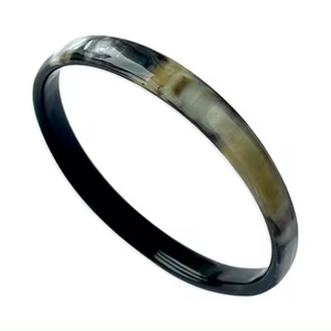 Bracelets élégants faits à la main en corne pour un usage traditionnel et décontracté au meilleur prix – Bracelet élégant en corne naturelle - Product Image 1