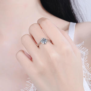 Jeulia <b>Twist</b> Oval Cut Love <b>Shape</b> Rhodium Plated Sterling Silver Engagement Ring - Product Image 5