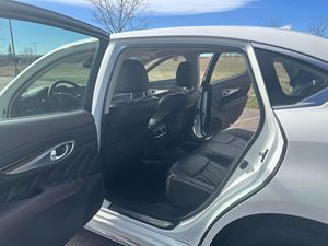 อินฟินิตี้ Q70L ปี 2016 มือสอง พวงมาลัยซ้าย/ขวา - Product Image 3