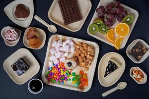 Nouvelles assiettes carrées durables en feuilles de palmier d'arec de 6 pouces, pour desserts et collations, sans plastique, pour hôtels et restaurants, 2026 - Product Image 2