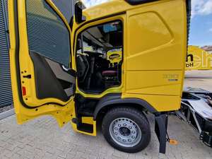 Camion benne VOL-VO FH 330 4X2 neuf/d'occasion avec caméra arrière 360°, capacité de charge 31-40T, norme Euro 6, moteur diesel Dongfeng, transmission automatique - Product Image 5