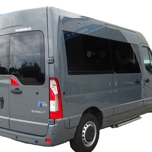 Nuovissimo Renault Master VIP 2023, 7+1 Posti, 179 CV, Euro6, Diesel, Trasmissione Manuale, Guida a SINISTRA - Product Image 1