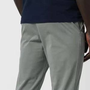 Pantalons de survêtement pour hommes de qualité supérieure avec taille élastique, usage décontracté en plein air, toile 100% coton, vente en gros au Pakistan - Product Image 4