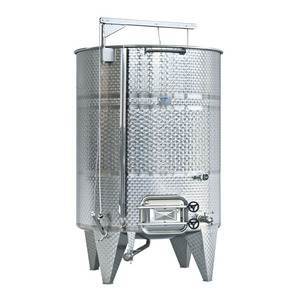Tanques de fermentación de vino con aislamiento de fondo plano para una temperatura constante - Product Image 3