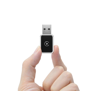 Adaptador Inalámbrico CarPlay 2 en 1 Universal y Portátil, USB/Bluetooth, WiFi Integrado, Compatible con Autos Apple y Android - Product Image 1