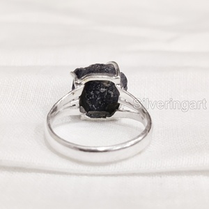 Joyería de piedra en bruto, anillo para mujer, piedra preciosa de zafiro azul crudo Natural, piedra natal de septiembre, anillo bohemio para fiesta, anillo de Plata de Ley 925 - Product Image 5