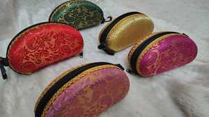 Bollywood Party Eyeglasses Case Protector de gafas de sol de tela para Sangeet Mehendi & Indian Punjabi Wedding Gift Idea Holder Pouch - Product Image 6