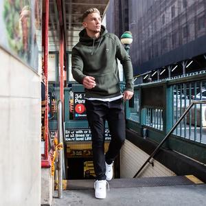 2025 Conjunto de Sudadera con capucha de punto de verano informal para hombre Chaqueta de alta calidad Sudadera con capucha de moda con diseño impreso digital - Product Image 3