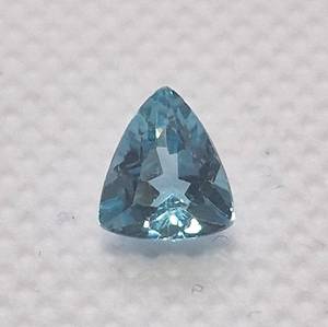 100% Piedra preciosa suelta triangular facetada de apatita azul claro Natural Certificada a precios al por mayor de alta calidad Gemas listas para enviar - Product Image 1
