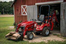 Massey Ferguson GC1725M 2024 Mini tracteur 8-80HP tracteur de marche d'occasion pour le roulement de moteur à engrenages agricole comme composants de base - Product Image 6