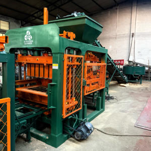 Machine automatique de fabrication de <span class=keywords><strong>blocs</strong></span>, ligne de production de <span class=keywords><strong>blocs</strong></span> en ciment à haut rendement - Product Image 3