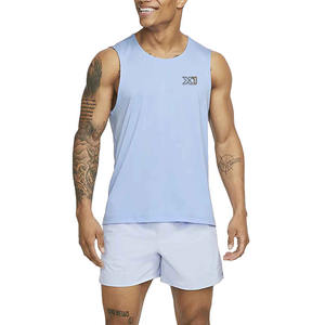 Nouvel Arrivage Débardeur Tricoté Décontracté Homme Couleur Unie Design Personnalisé Coupe Parfaite Vente en Gros Service OEM Personnalisable Respirant - Product Image 2