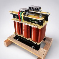 Transformateur d'isolement triphasé à sec HYSG-20KVA 380V vers 200V, trois enroulements, 50-60Hz pour systèmes électriques industriels