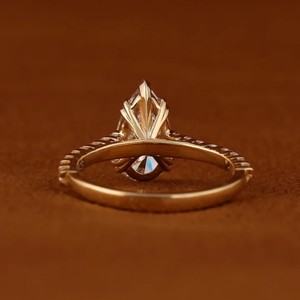 Anillo Cerrado de Plata de Ley S925 para Mujer, Diseño de Ojo de Caballo con Corte de Flor de Hielo, con Incrustaciones de Diamantes en Corte Pera, Joyería Elegante para Propuesta de Matrimonio - Product Image 3